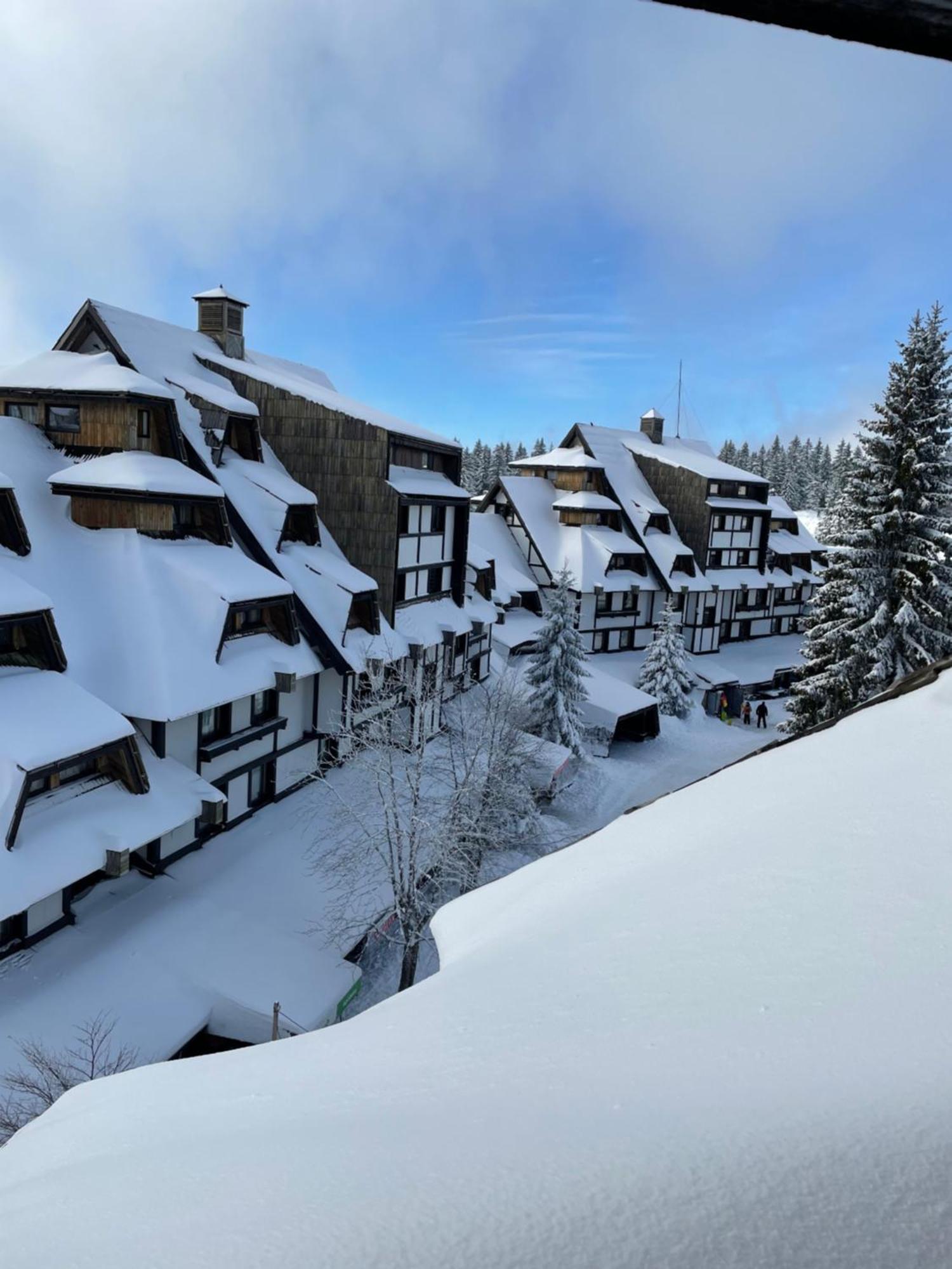 Konaci Kopaonik
